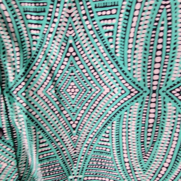 catherines women's geometric roll tab sleeve tunic top size 2X button up work - Picture 5 of 8